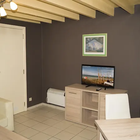 Gardens Apartment *